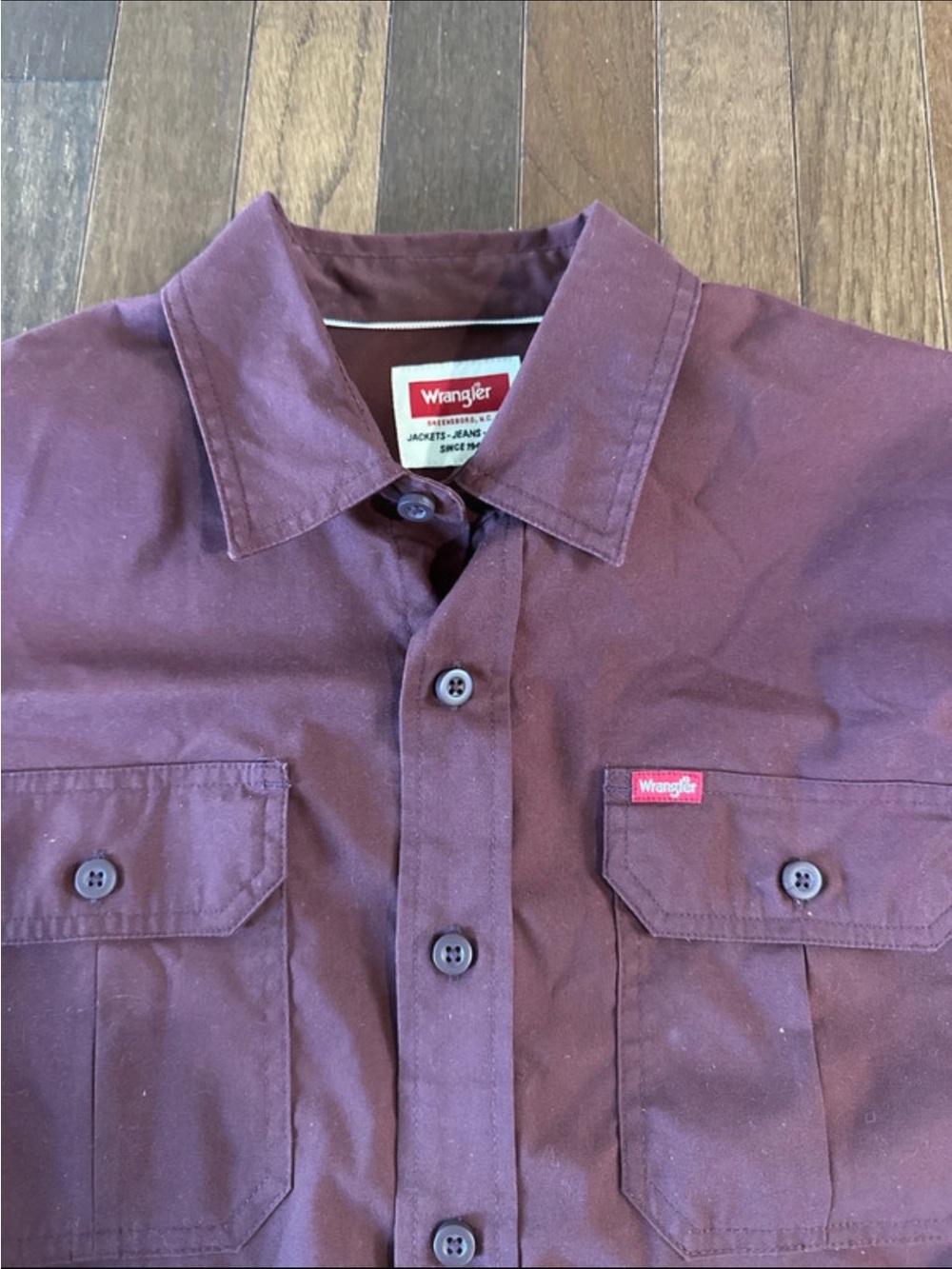 Wrangler button down - Picture 2 of 4